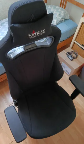 Silla Gaming Nitro Concepts E250 Negra