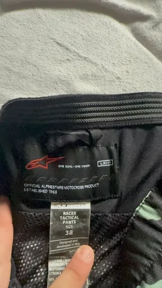 Traje de moto con protecciones