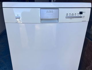 Lavavajillas AEG A DOMICILIO