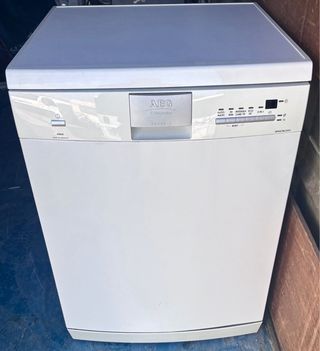 Lavavajillas AEG A DOMICILIO