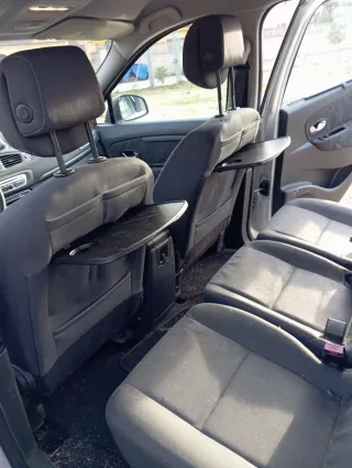 Renault Megane Scenic2011