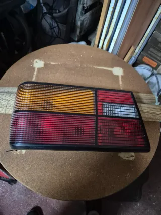 Piloto trasero Ford Orion