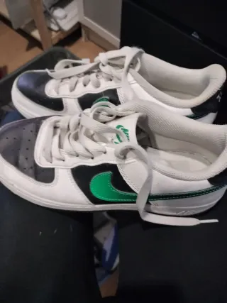 Nike Air Force 1 Blancas y Negras