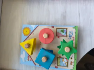 Juguetes educativos de madera