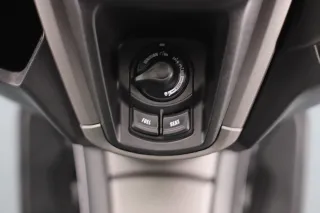 YAMAHA N-MAX 125 2025