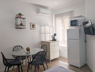 Piso en alquiler en Castillejos en Madrid