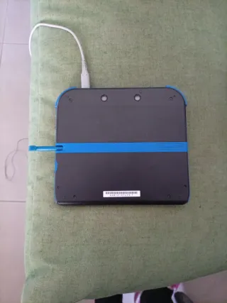 Nintendo 2DS Nera e Blu