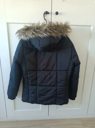 Anorak negro talla XL con capucha