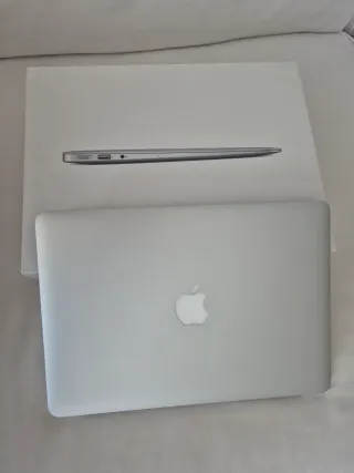 MacBook Air 13"