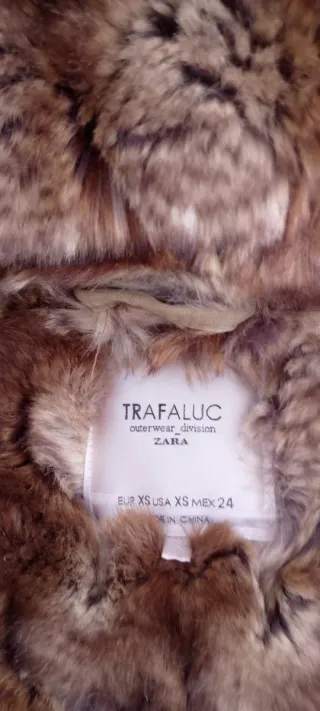 Chaqueta Zara Talla XS Verde Militar