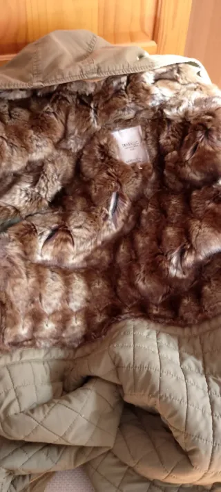 Chaqueta Zara Talla XS Verde Militar