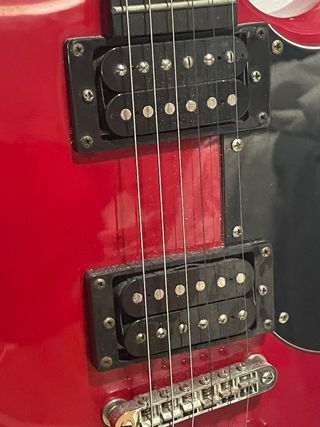 Guitarra Eléctrica Harley Berton DC Cherry