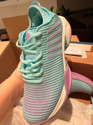 K-Swiss Hypercourt Supreme HB Talla 39 Nuevas