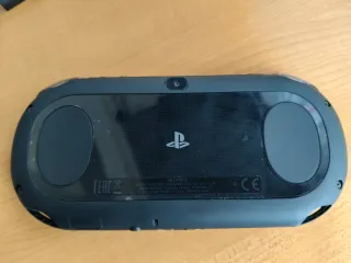 PS Vita PCH-2016 Negra