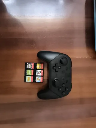 Nintendo Switch con accesorios y 6 juegos