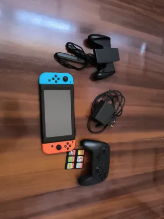 Nintendo Switch con accesorios y 6 juegos