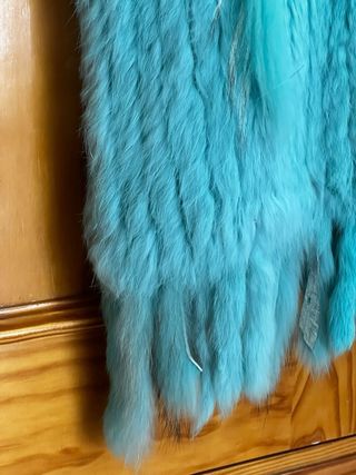 Chaleco de piel turquesa talla única