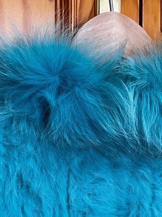 Chaleco de piel turquesa talla única