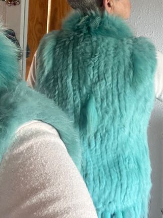 Chaleco de piel turquesa talla única