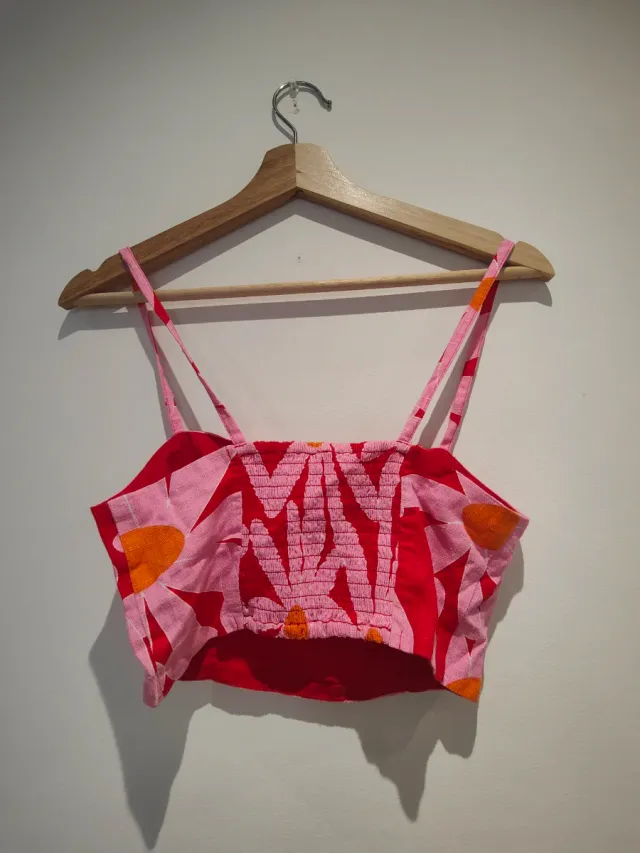 Top flores rojo y rosa