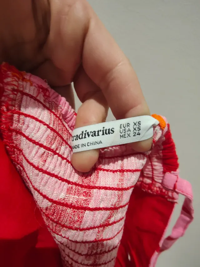 Top flores rojo y rosa