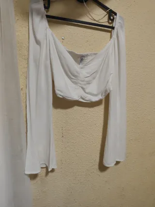 Blusa Stradivarius manga larga blanca Talla L