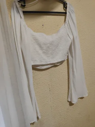 Blusa Stradivarius manga larga blanca Talla L