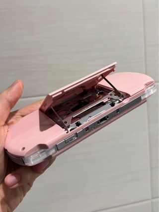 PSP 3000 Rosa muy exclusiva para coleccionista
