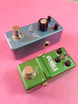 Pedales mini Rowin Gumble Overdrive y Chorus Iset