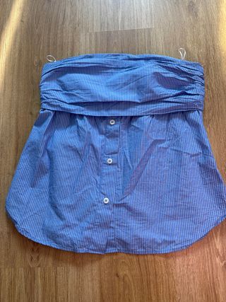 Top azul sin tirantes
