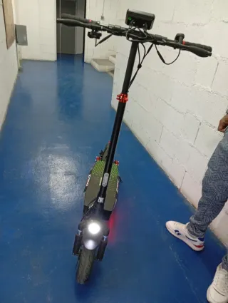 Patinete Eléctrico ZWHEEL ZRINO-02