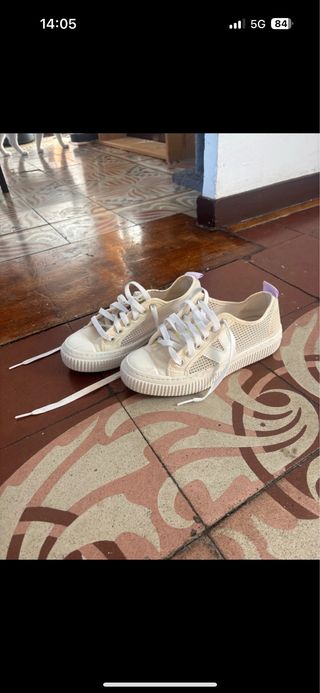 Bambas Victoria beige casi sin usar