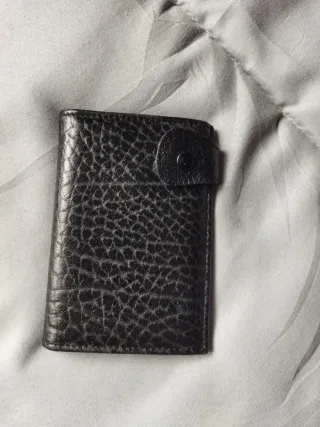 Billetera de cuero para hombre