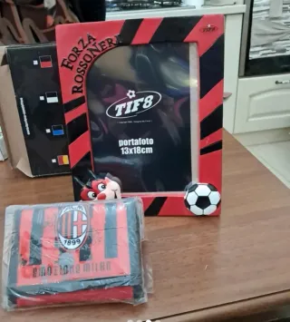 Portafoto e Portafoglio Milan TIF8