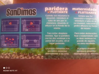 Pulitore di fondo per acquari e vasche