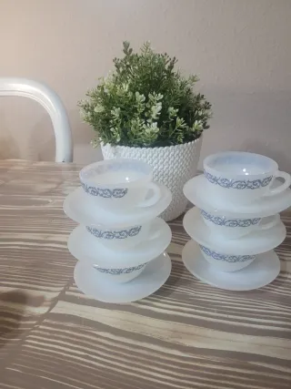 6 Tazas de Café Arcopal cenefa azul con Platillos