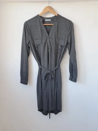 Vestido camisero gris