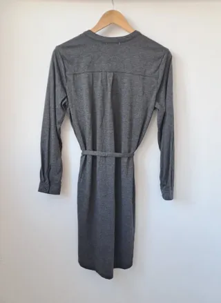 Vestido camisero gris