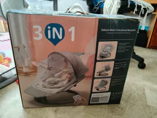 Columpio automático para bebés. Mecedora y hamaca