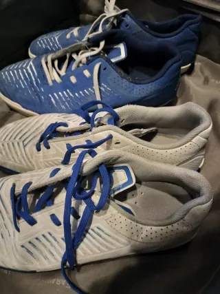 2 pares de zapatillas futsal