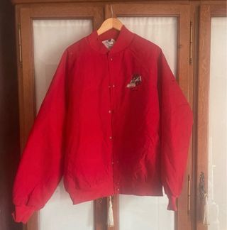 Lote Ropa Mujer Chaqueta Roja y Negra