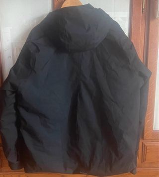 Lote Ropa Mujer Chaqueta Roja y Negra