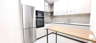 Piso en alquiler en Ensanche en Coruña (A)