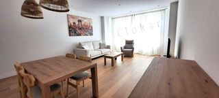 Piso en alquiler en Ensanche en Coruña (A)