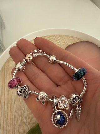 Pulsera Pandora con Charms