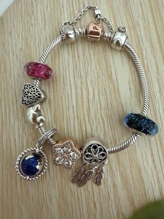 Pulsera Pandora con Charms