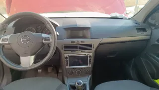 Opel Astra 2006