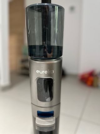 Aspirador 2 en 1 Eureka RapidWash  Aspira y Frieg