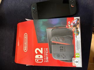 Nintendo Switch + Mando prácticamente nueva