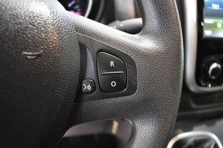 RENAULT TRAFIC FURGÓN 1000 KG L1H1 2.0 DCI 120 CV GRAND CONFORT